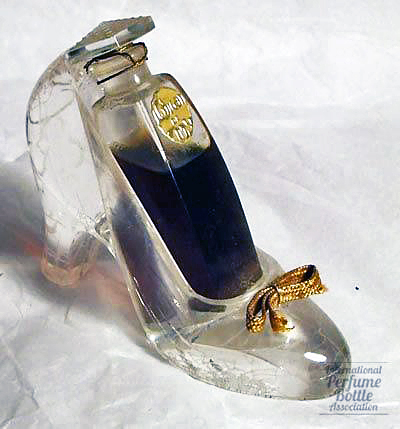 "L'Origan" Cinderella Slipper Presentation by Coty