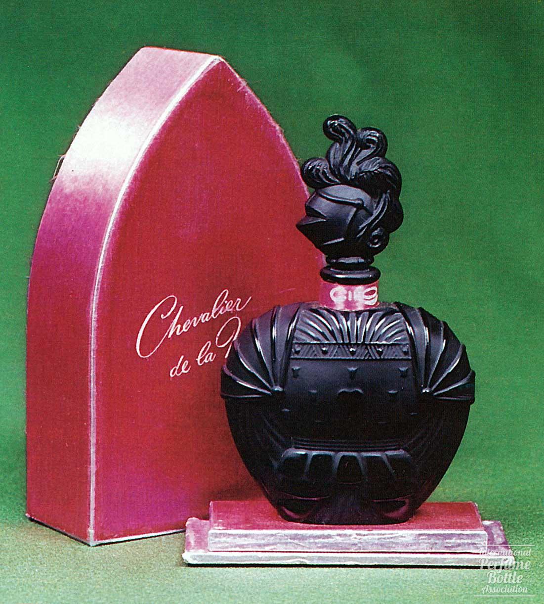 "Chevalier de La Nuit" by Ciro in Black