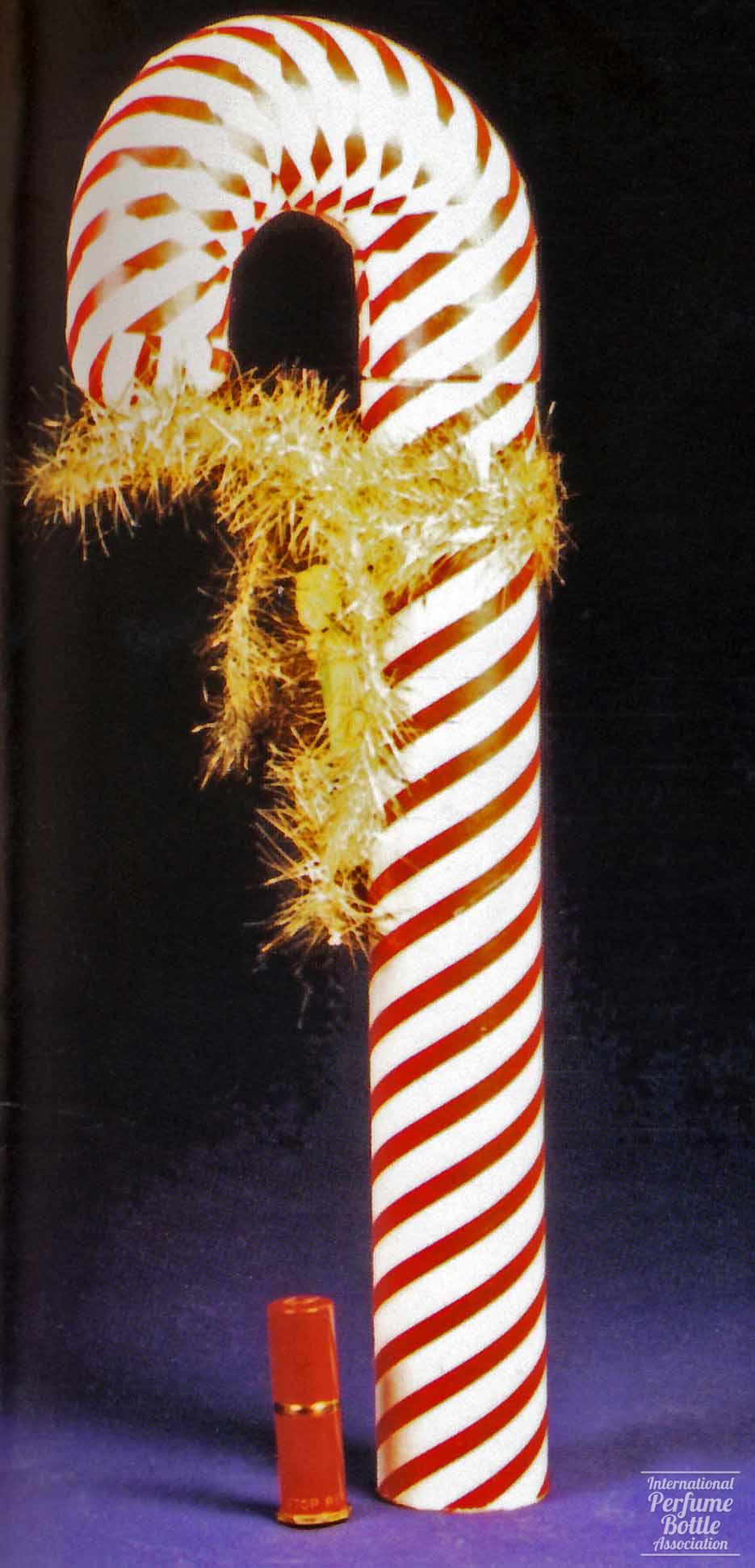 "Blue Grass" Dusting Powder and "Stop Red" Lipstick by Elizabeth Arden