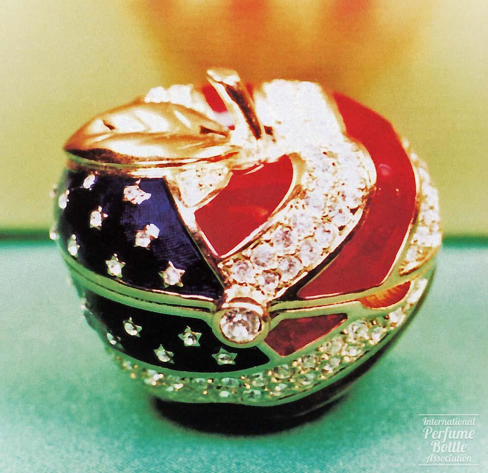 America's Apple Solid Perfume by Estée Lauder