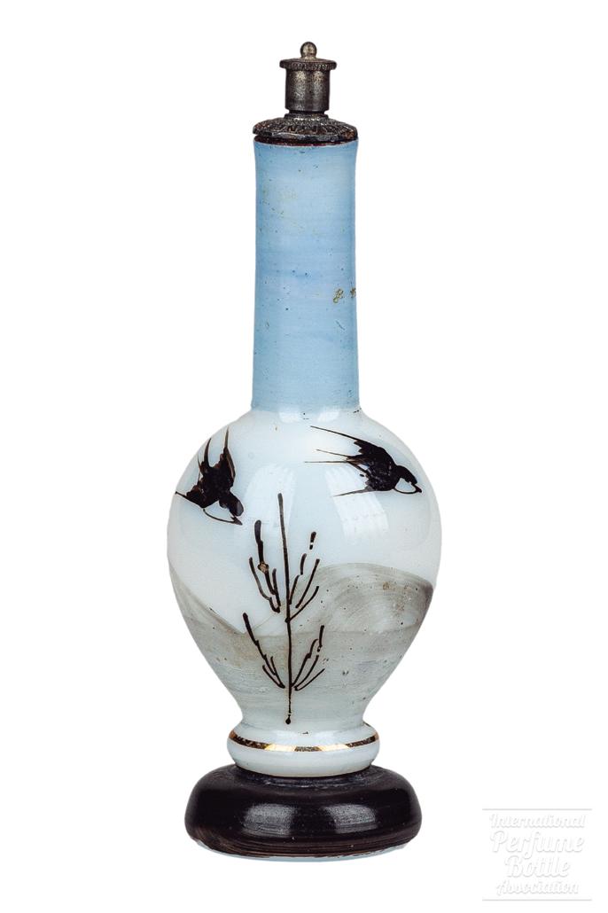 Milk Glass Presentation by Dias e Dias