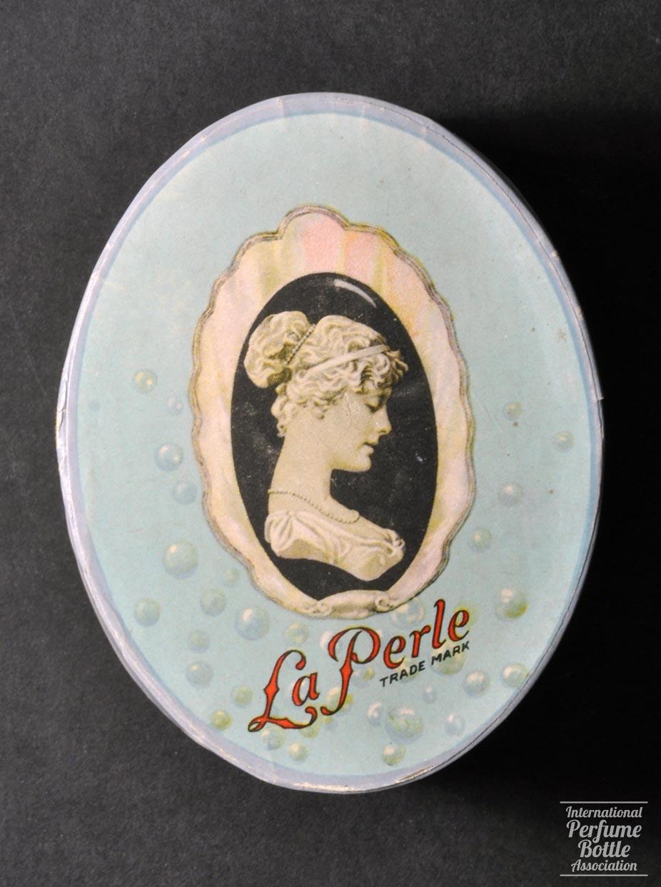 "La Perle" Powder Box by La Meritol